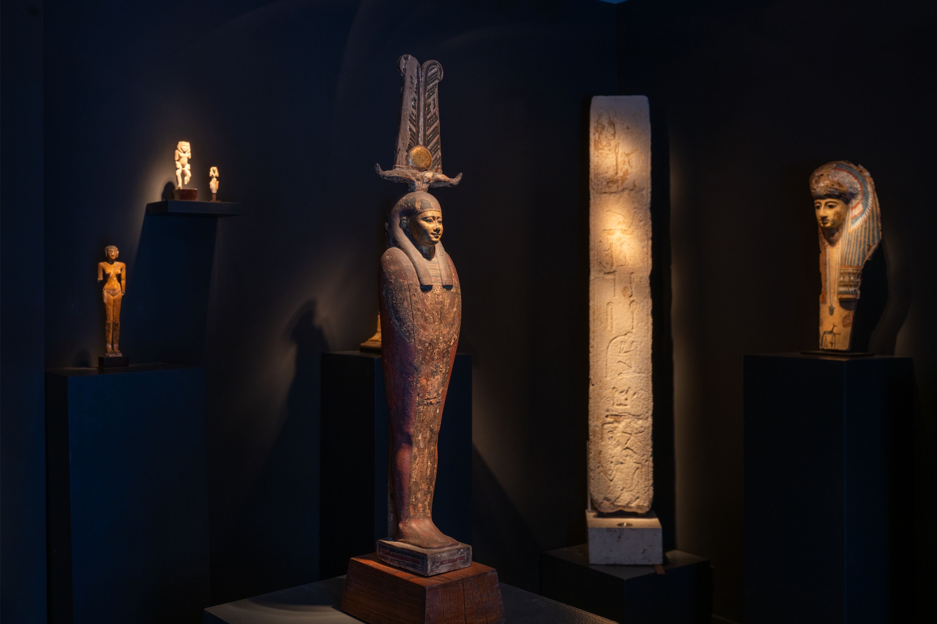 https://www.egypt-art.com/uploads/events/installtion_view/thumb/9202023427_thumb.jpeg